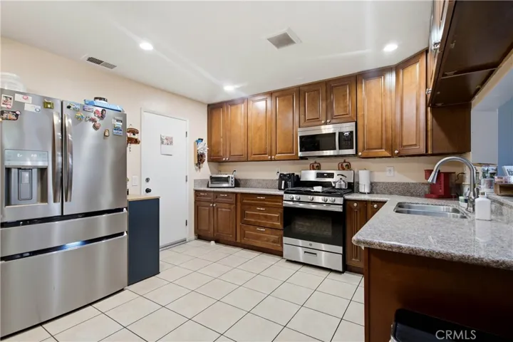 1101 W Francis G, Ontario, California 91762