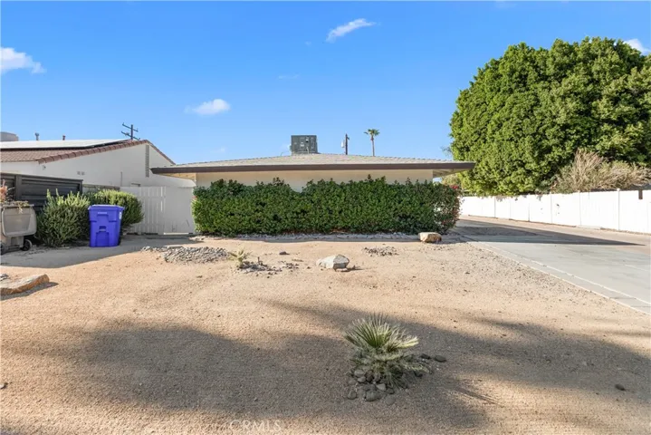 73134 Guadalupe, Palm Desert, California 92260