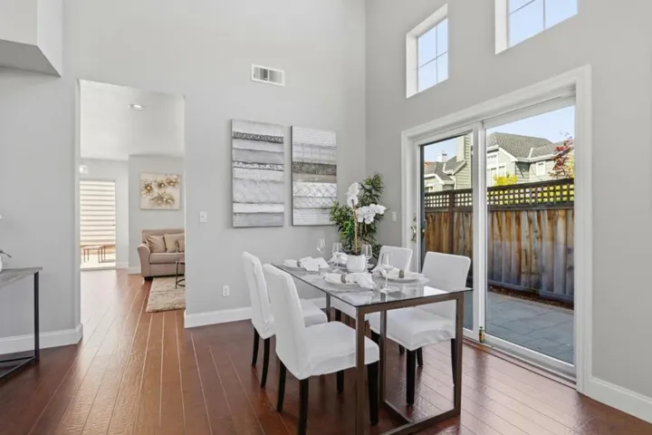 21865 Eaton Place, Cupertino, California 95014