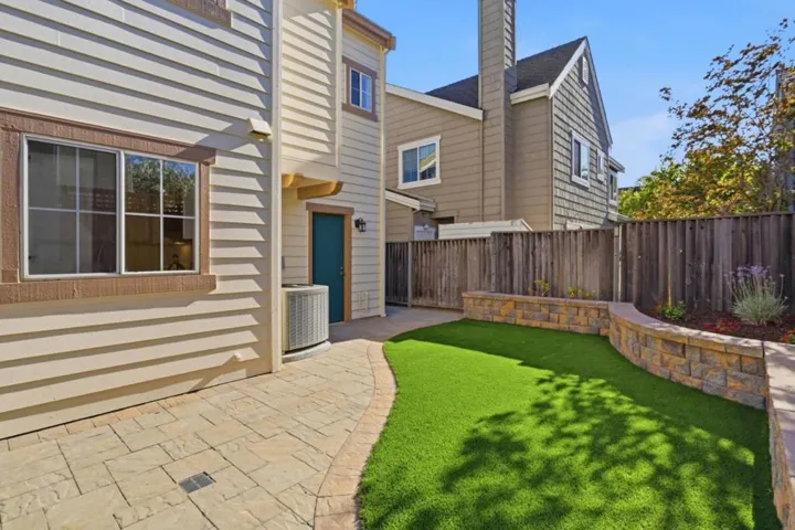 21865 Eaton Place, Cupertino, California 95014