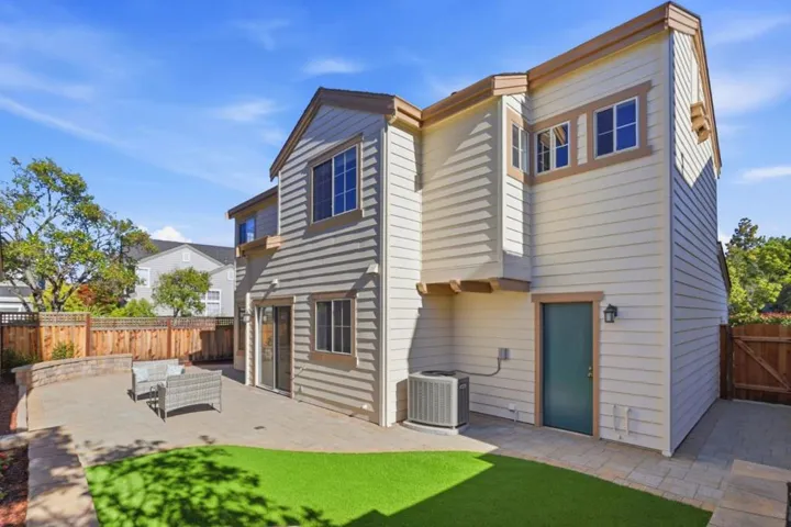 21865 Eaton Place, Cupertino, California 95014