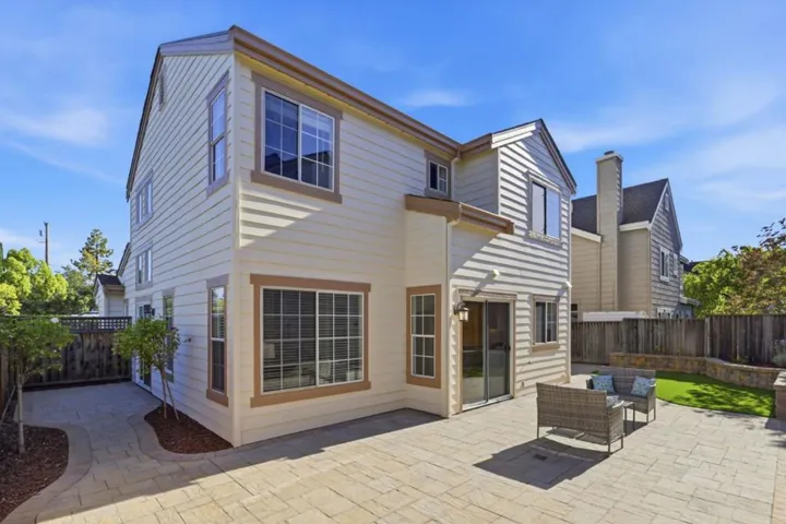 21865 Eaton Place, Cupertino, California 95014