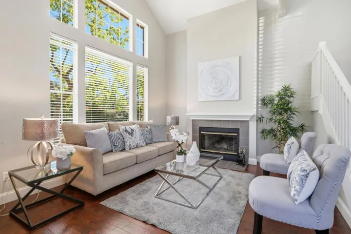 21865 Eaton Place, Cupertino, California 95014