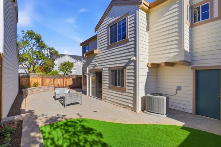 21865 Eaton Place, Cupertino, California 95014