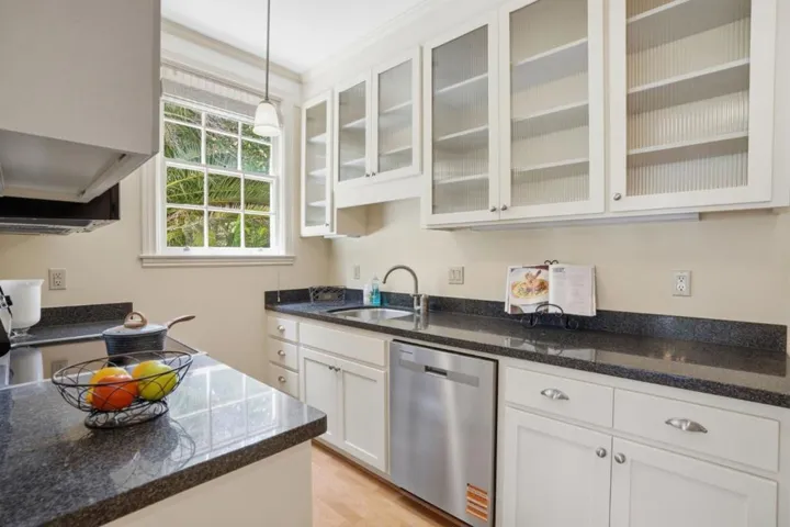 212 Eaton Road 11, San Mateo, California 94402