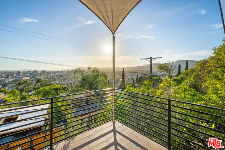 3921 Clayton Avenue, Los Angeles, California 90027