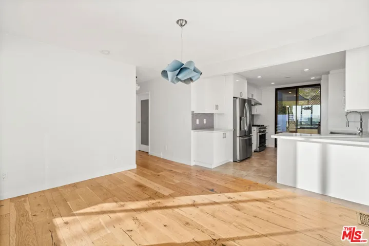 3921 Clayton Avenue, Los Angeles, California 90027