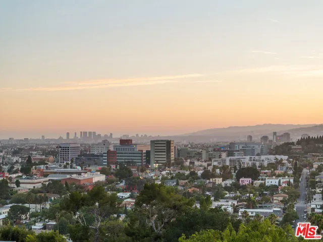 3921 Clayton Avenue, Los Angeles, California 90027
