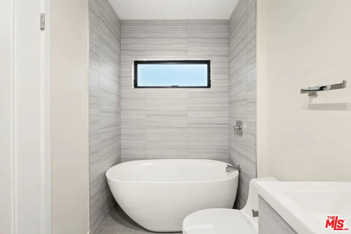 3921 Clayton Avenue, Los Angeles, California 90027