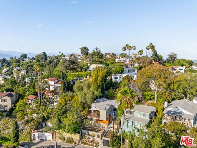 3921 Clayton Avenue, Los Angeles, California 90027