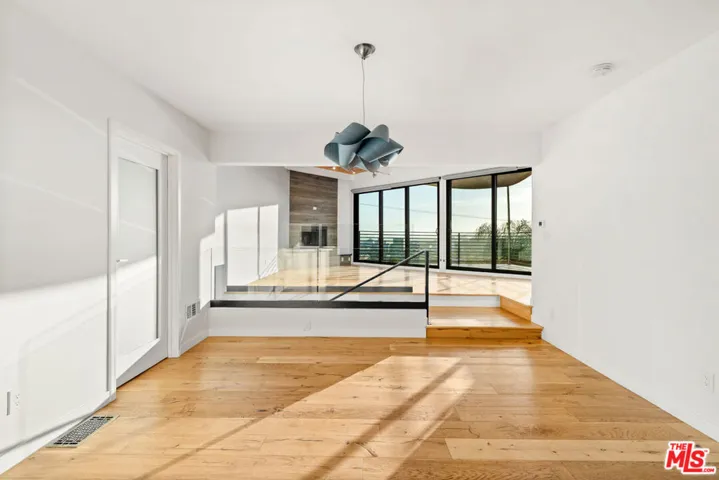3921 Clayton Avenue, Los Angeles, California 90027