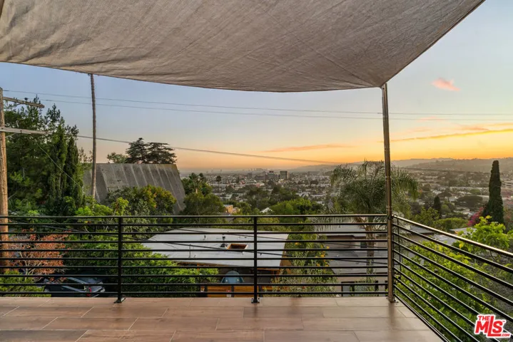 3921 Clayton Avenue, Los Angeles, California 90027