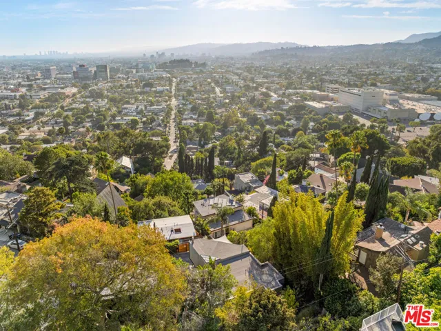 3921 Clayton Avenue, Los Angeles, California 90027