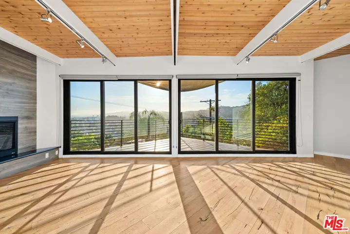 3921 Clayton Avenue, Los Angeles, California 90027