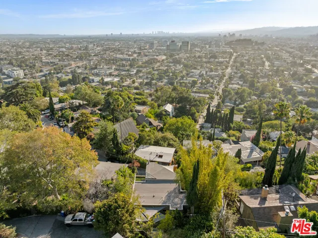3921 Clayton Avenue, Los Angeles, California 90027