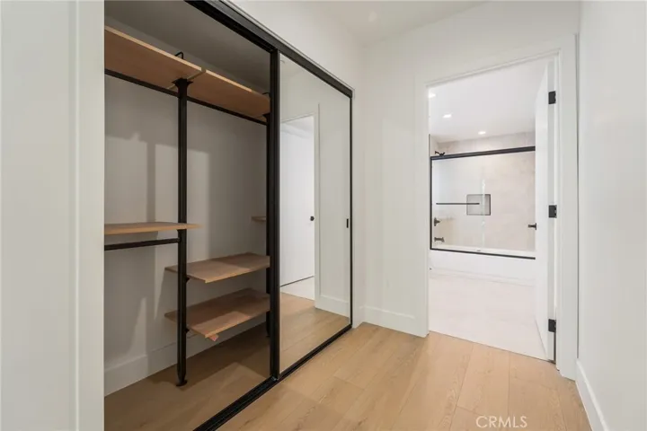 7510 Sepulveda Boulevard 101, Van Nuys, California 91405