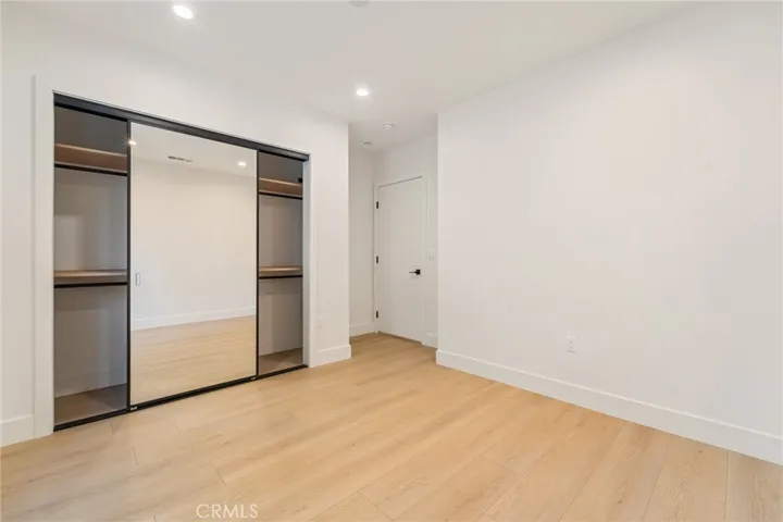 7510 Sepulveda Boulevard 101, Van Nuys, California 91405