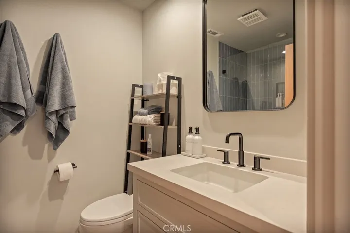180 Ca-173, Lake Arrowhead, California 92352