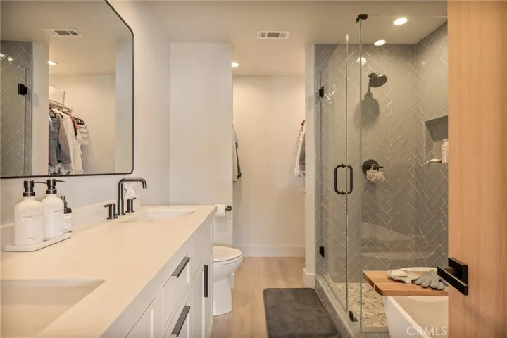 180 Ca-173, Lake Arrowhead, California 92352