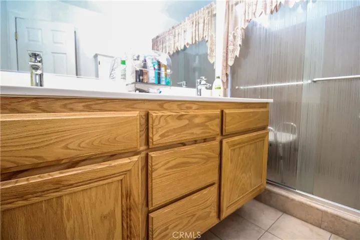13281 El Rio, Victorville, California 92392