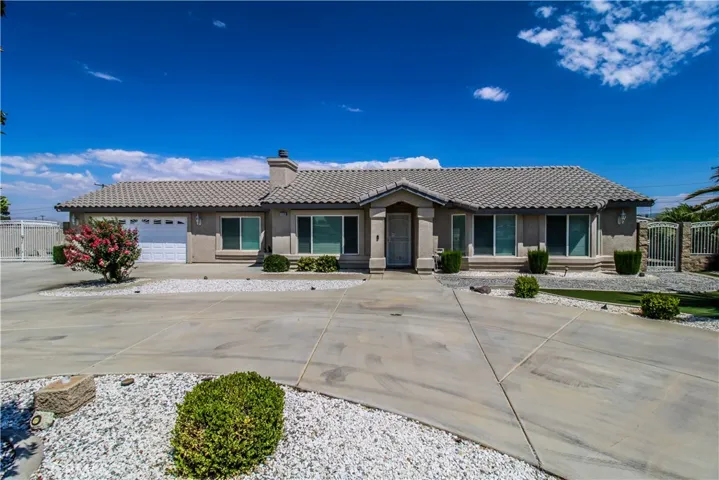 13281 El Rio, Victorville, California 92392