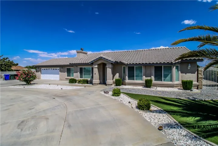 13281 El Rio, Victorville, California 92392