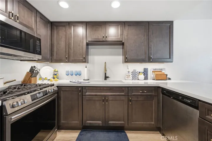 5050 Canyon Crest, Riverside, California 92507