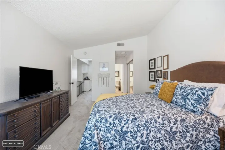 5050 Canyon Crest, Riverside, California 92507