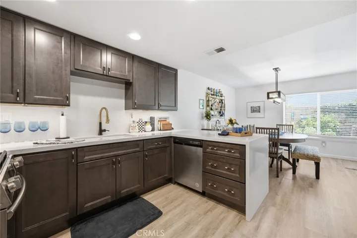 5050 Canyon Crest, Riverside, California 92507