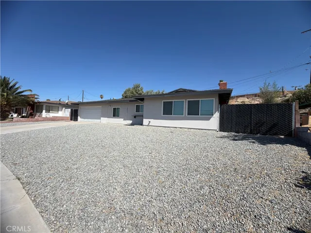 29040 Gabilan Street, Barstow, California 92311