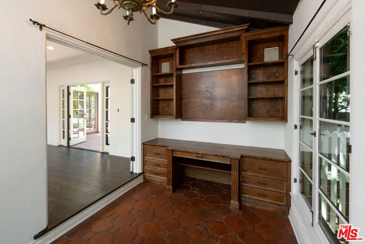 231 23rd Street, Santa Monica, California 90402