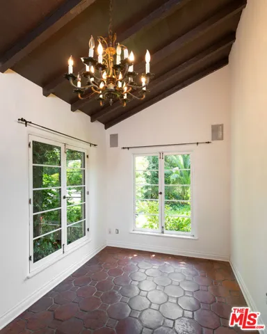 231 23rd Street, Santa Monica, California 90402