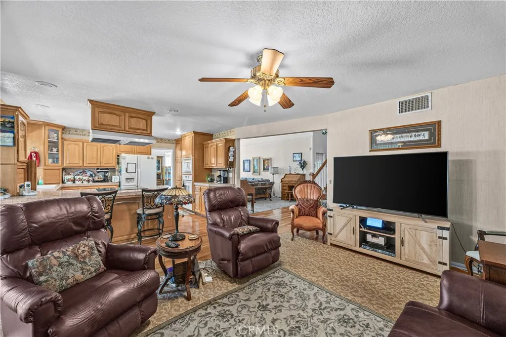 2383 Hialeah Circle, Norco, California 92860 — photo 5