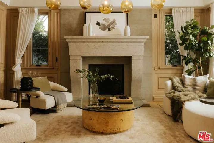 8147 W 4th Street, Los Angeles, California 90048