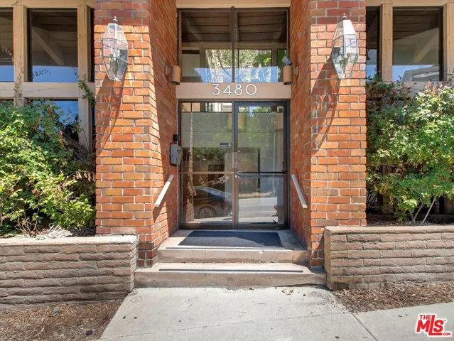 3480 Barham Boulevard 325, Los Angeles, California 90068
