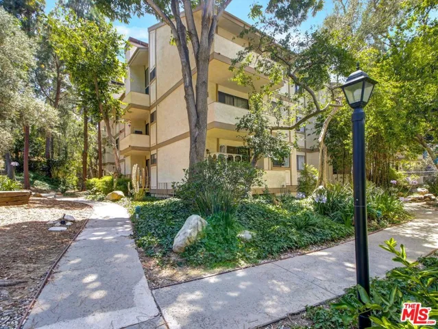 3480 Barham Boulevard 325, Los Angeles, California 90068