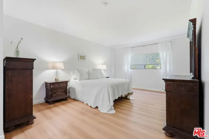 828 S Bedford Street 202, Los Angeles, California 90035