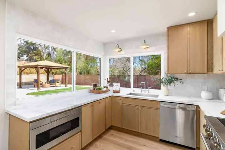 10659 Rookwood Dr, San Diego, California 92131