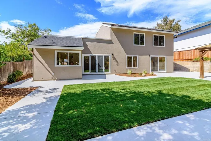 10659 Rookwood Dr, San Diego, California 92131