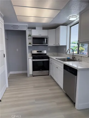 995 Pomona Rd#3, Corona, California 92882