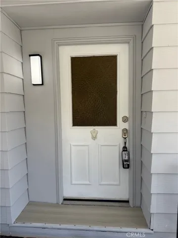 995 Pomona Rd#3, Corona, California 92882