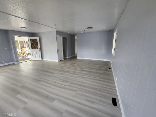 995 Pomona Rd#3, Corona, California 92882