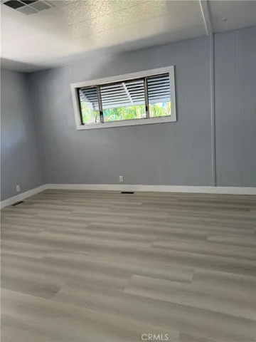 995 Pomona Rd#3, Corona, California 92882