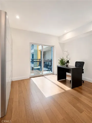 2939 Leeward Ave 420, Los Angeles, California 90005