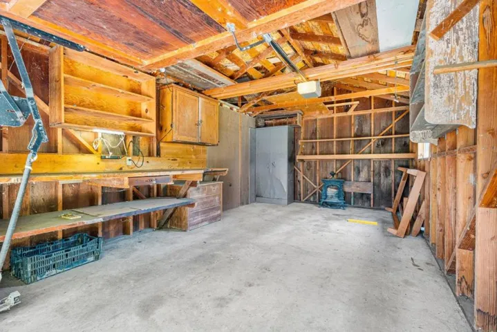 264 W Carmel Valley Road, Carmel Valley, California 93924