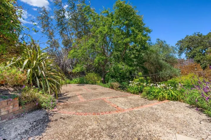 264 W Carmel Valley Road, Carmel Valley, California 93924