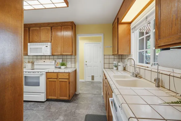 732 S Daniel Way, San Jose, California 95128