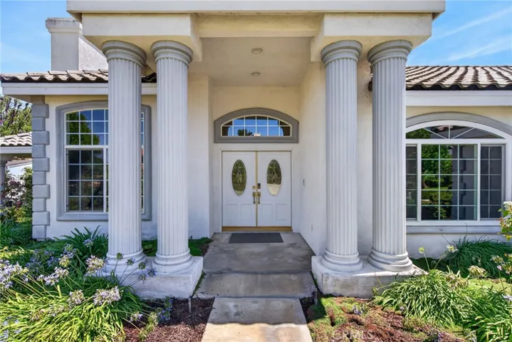 6220 Century Hill, Riverside, California 92506