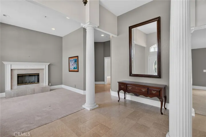 6220 Century Hill, Riverside, California 92506