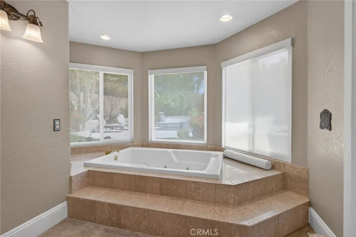 6220 Century Hill, Riverside, California 92506